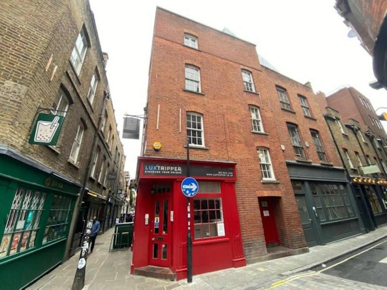 1 Artillery Passage