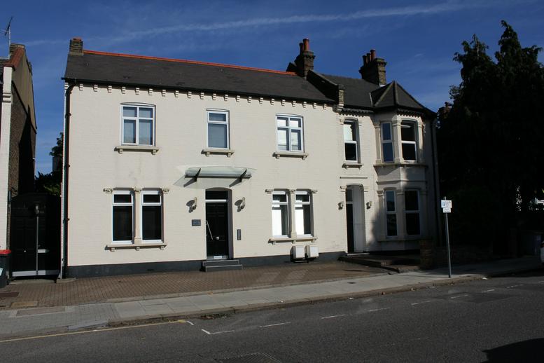 33-35 Daws Lane