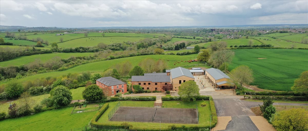 Bragborough Hall Business Centre @ Welton Road